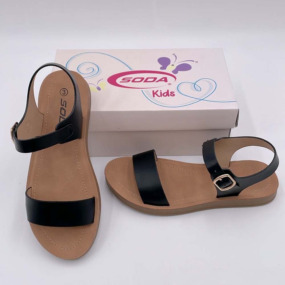 Soda‎ Kids Black Plenty Adjustable Ankle Strap Sandals - Size 3
